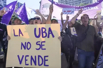 Crisis en las universidades públicas: Salarios de docentes en caída, renuncias y paro