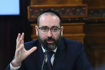 Para el embajador argentino en Israel, Milei “es un prócer”