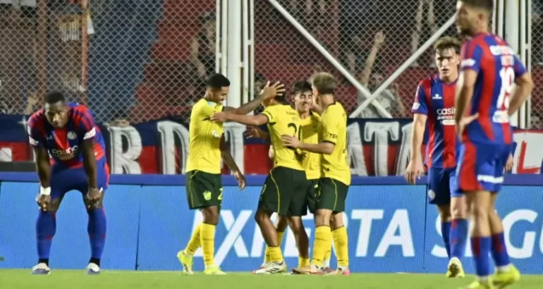 Por la Copa Argentina, Defensa quiere hacer valer su invicto ante Chaco For Ever Por la Copa Argentina, Defensa quiere hacer valer su invicto ante Chaco For Ever