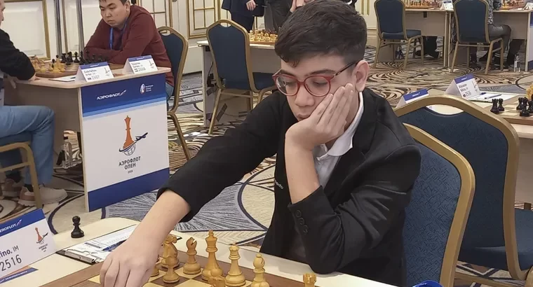 Faustino Oro perdió y quedó a un paso de convertirse en el gran maestro más joven en la historia del ajedrez Faustino Oro perdió y quedó a un paso de convertirse en el gran maestro más joven en la historia del ajedrez