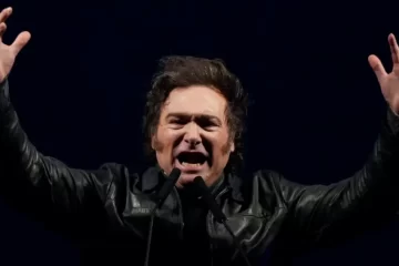 Javier Milei: “No me van a llevar puesto como a Macri”