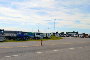 Transportistas en alerta: protesta en ruta 60 por el fuerte aumento del gasoil y reclamos de actualización tarifaria
