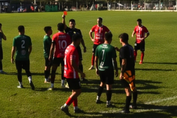 Duras penas para jugadores de Rivera tras el clásico por la Liga Regional