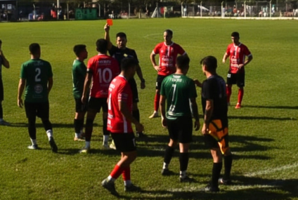 Duras penas para jugadores de Rivera tras el clásico por la Liga Regional