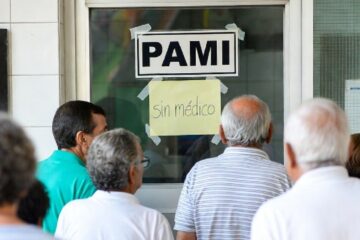 Paro de 72 horas en el PAMI: médicos denuncian un “recorte encubierto” y se agrava la crisis