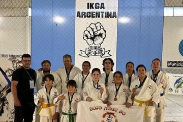 Destacada actuación de la Escuela Municipal de Karate de Adolfo Alsina en el Open Patagónico