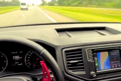 Manejaba a casi 200 km/h, se filmó y lo subió a redes: será inhabilitado