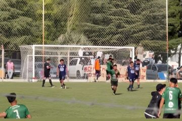 Independiente se impuso ante Club Sarmiento y Racing goleó y manda en la Zona A