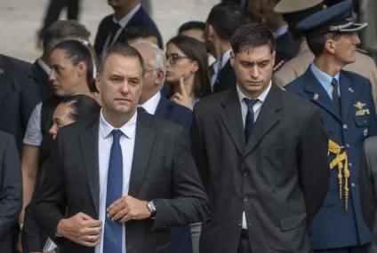 La Justicia le prohibió la salida del país a Manuel Adorni La Justicia le prohibió la salida del país a Manuel Adorni