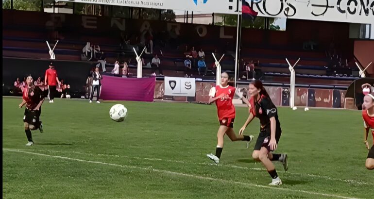 Comenzó el Apertura Sub 15 femenino con derrota de Deportivo Rivera en el debut Comenzó el Apertura Sub 15 femenino con derrota de Deportivo Rivera en el debut