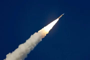 Artemis II: tras más de 50 años sin viajes tripulados, la nave Orión ya viaja rumbo a la Luna Artemis II: tras más de 50 años sin viajes tripulados, la nave Orión ya viaja rumbo a la Luna