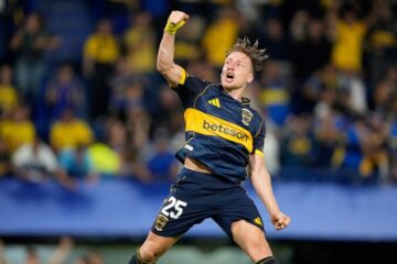 Con autoridad y goles, Boca se floreó ante Barcelona por la Libertadores