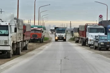 Protesta de camioneros por los aumentos en el gasoil: reclaman mejoras en sus tarifas