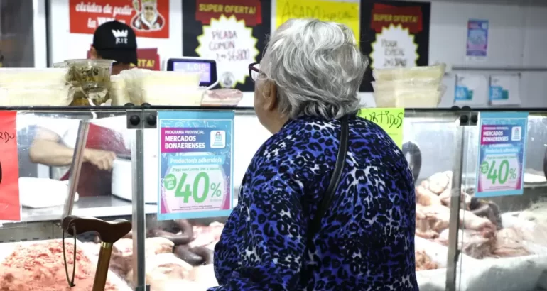 El consumo de carne cayó más del 11% y registra el nivel más bajo en 30 años El consumo de carne cayó más del 11% y registra el nivel más bajo en 30 años