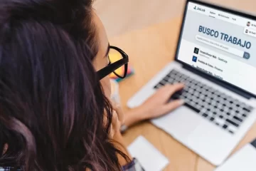 Para sostener el nivel de vida, 4 de cada 10 argentinos buscan un segundo trabajo