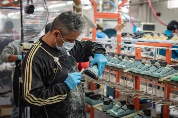 John Foos cierra su planta bonaerense para importar desde China John Foos cierra su planta bonaerense para importar desde China