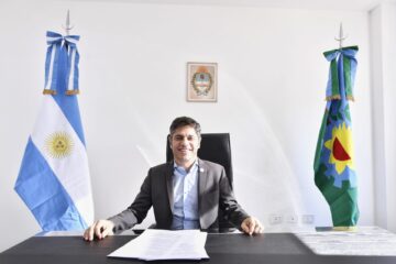 Kicillof asumió el PJ bonaerense: “Ni herencia ni riesgo kuka, la crisis es responsabilidad de Milei”