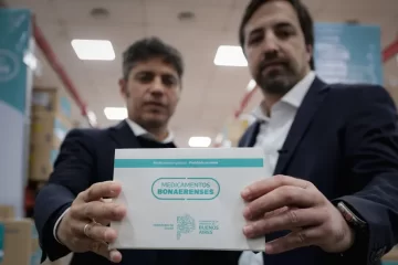 Kicillof anunció un refuerzo en la entrega de medicamentos y calificó de «criminal» el fin del Remediar