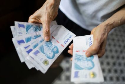 El Gobierno propone un piso salarial de $1 millón en todas las paritarias El Gobierno propone un piso salarial de $1 millón en todas las paritarias