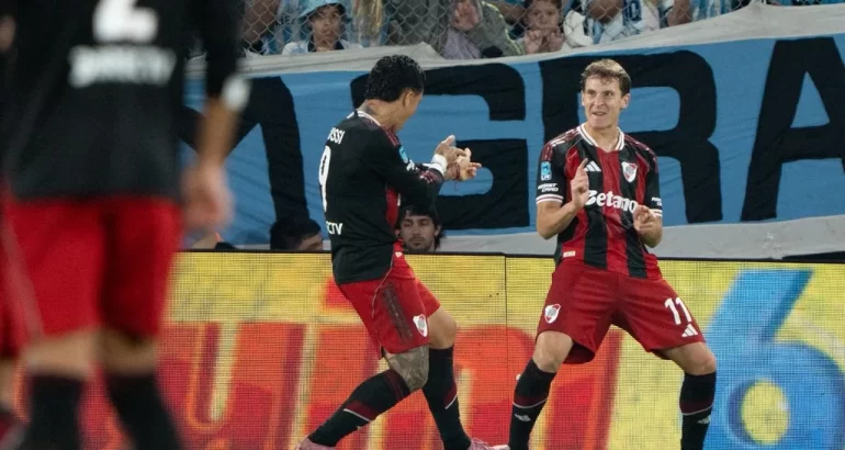 River le ganó a Racing, sigue invicto en el ciclo Coudet y escolta la zona B River le ganó a Racing, sigue invicto en el ciclo Coudet y escolta la zona B