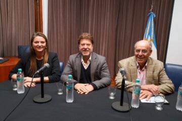 Encuentro de legisladores, intendentes y especialistas en Bahía Blanca: la sexta sección debatió sobre Reforma Electoral