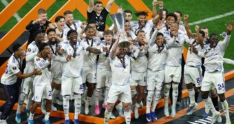 El Aston Villa del “Dibu” Martínez se consagró campeón de la Europa League El Aston Villa del “Dibu” Martínez se consagró campeón de la Europa League