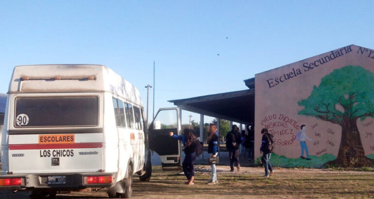 Preocupación por el transporte escolar rural en Adolfo Alsina: piden que el Municipio evalúe adquirir vehículos Preocupación por el transporte escolar rural en Adolfo Alsina: piden que el Municipio evalúe adquirir vehículos