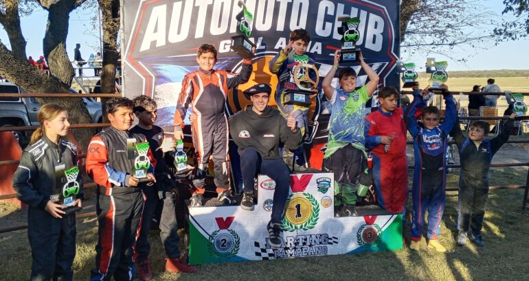 Germán Todino volvió al karting con una gran actuación y un emotivo gesto hacia los más chicos Germán Todino volvió al karting con una gran actuación y un emotivo gesto hacia los más chicos
