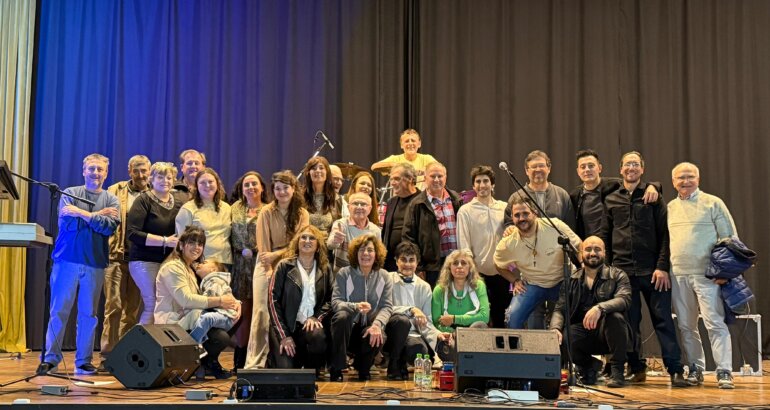 Pura Química y mucha emoción en el 101° aniversario del Centro Cultural Israelita Pura Química y mucha emoción en el 101° aniversario del Centro Cultural Israelita