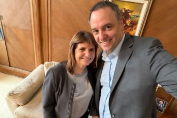 Bullrich adelantó la presentación de su declaración jurada en medio de la investigación a Adorni Bullrich adelantó la presentación de su declaración jurada en medio de la investigación a Adorni