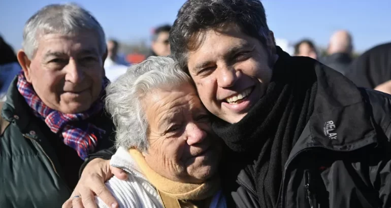 Kicillof enfrenta un complicado cuello de botella financiero, con impacto político Kicillof enfrenta un complicado cuello de botella financiero, con impacto político