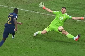Sorpresa en Francia: Deschamps no convocó a Camavinga y Kolo Muani al Mundial Sorpresa en Francia: Deschamps no convocó a Camavinga y Kolo Muani al Mundial