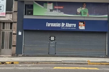 Cerró la cadena de farmacias Dr Ahorro y dejó a cientos de trabajadores en la calle Cerró la cadena de farmacias Dr Ahorro y dejó a cientos de trabajadores en la calle