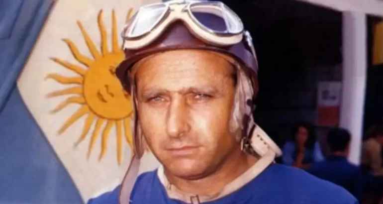 “Ninguno se le acerca”: Un medio inglés eligió a Fangio como el mejor piloto de F1 de la historia “Ninguno se le acerca”: Un medio inglés eligió a Fangio como el mejor piloto de F1 de la historia