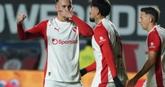 Independiente venció a San Lorenzo y ambos clasificaron a playoffs Independiente venció a San Lorenzo y ambos clasificaron a playoffs