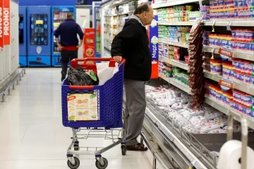 El consumo sigue congelado: las ventas en súper bajaron 5,1% y en mayoristas 7,2% El consumo sigue congelado: las ventas en súper bajaron 5,1% y en mayoristas 7,2%