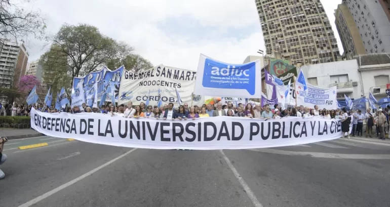 Conflicto universitario: confirmaron otro paro y una nueva Marcha Federal Conflicto universitario: confirmaron otro paro y una nueva Marcha Federal