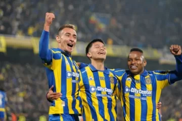 Central goleó y se clasificó a octavos de la Libertadores Central goleó y se clasificó a octavos de la Libertadores