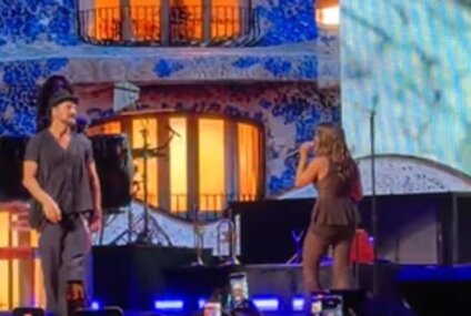 «Fuiste tu»: Ricardo Arjona cantó junto a “La Sole” como invitada de un cierre único «Fuiste tu»: Ricardo Arjona cantó junto a “La Sole” como invitada de un cierre único
