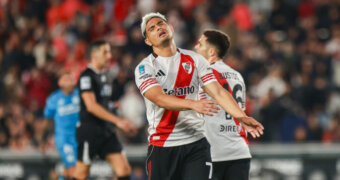 River juega ante Blooming por la Copa Sudamericana River juega ante Blooming por la Copa Sudamericana