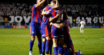 San Lorenzo remontó un 0-2 ante Santos en Brasil y quedó líder de su grupo en la Sudamericana San Lorenzo remontó un 0-2 ante Santos en Brasil y quedó líder de su grupo en la Sudamericana