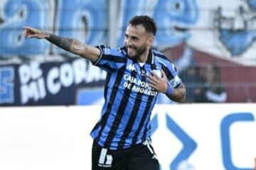 Atlético Tucumán goleó a Talleres y se metió en octavos de final de la Copa Argentina Atlético Tucumán goleó a Talleres y se metió en octavos de final de la Copa Argentina