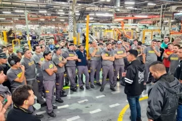 Pirelli suspende actividades en su planta de Merlo y crece la preocupación entre sus más de 650 trabajadores Pirelli suspende actividades en su planta de Merlo y crece la preocupación entre sus más de 650 trabajadores