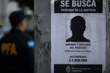 Piden ayuda para capturar a un acusado de violar a una nena en Puan que está prófugo desde hace 14 años Piden ayuda para capturar a un acusado de violar a una nena en Puan que está prófugo desde hace 14 años