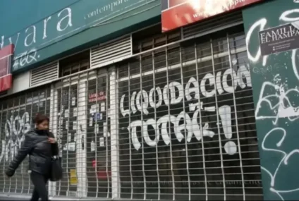 Cerraron casi 1.000 empresas en julio y ya suman más de 32.000 las que bajaron sus persianas desde que asumió Milei Cerraron casi 1.000 empresas en julio y ya suman más de 32.000 las que bajaron sus persianas desde que asumió Milei