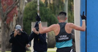 Carhué vibró con la Maratón Seis Ciudades: Cristian Cabrera ganó los 10K y hubo destacadas actuaciones de atletas de Carhué y Rivera Carhué vibró con la Maratón Seis Ciudades: Cristian Cabrera ganó los 10K y hubo destacadas actuaciones de atletas de Carhué y Rivera