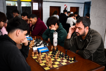 Rivera dijo presente en Pigüé: la Escuela de Ajedrez participó de una nueva fecha del Prix del Sudoeste Bonaerense Rivera dijo presente en Pigüé: la Escuela de Ajedrez participó de una nueva fecha del Prix del Sudoeste Bonaerense