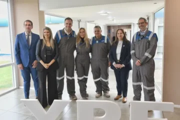 Tras su salida del Gobierno, Milei debe definir el futuro de Adorni en el directorio de YPF Tras su salida del Gobierno, Milei debe definir el futuro de Adorni en el directorio de YPF
