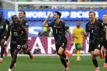 Agónico triunfo de Canadá para meterse en los octavos de final del Mundial Agónico triunfo de Canadá para meterse en los octavos de final del Mundial