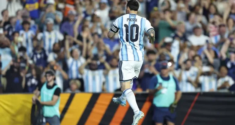 Messi superó a Klose y es el máximo goleador de los Mundiales Messi superó a Klose y es el máximo goleador de los Mundiales